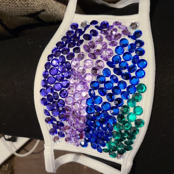 Bling Masks - Picture 2 of 2